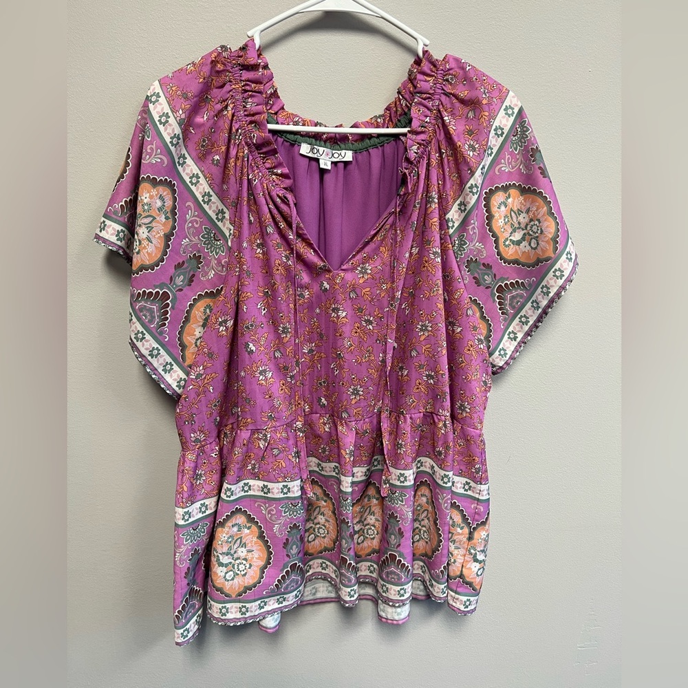 Like new Joy Joy blouse size xl